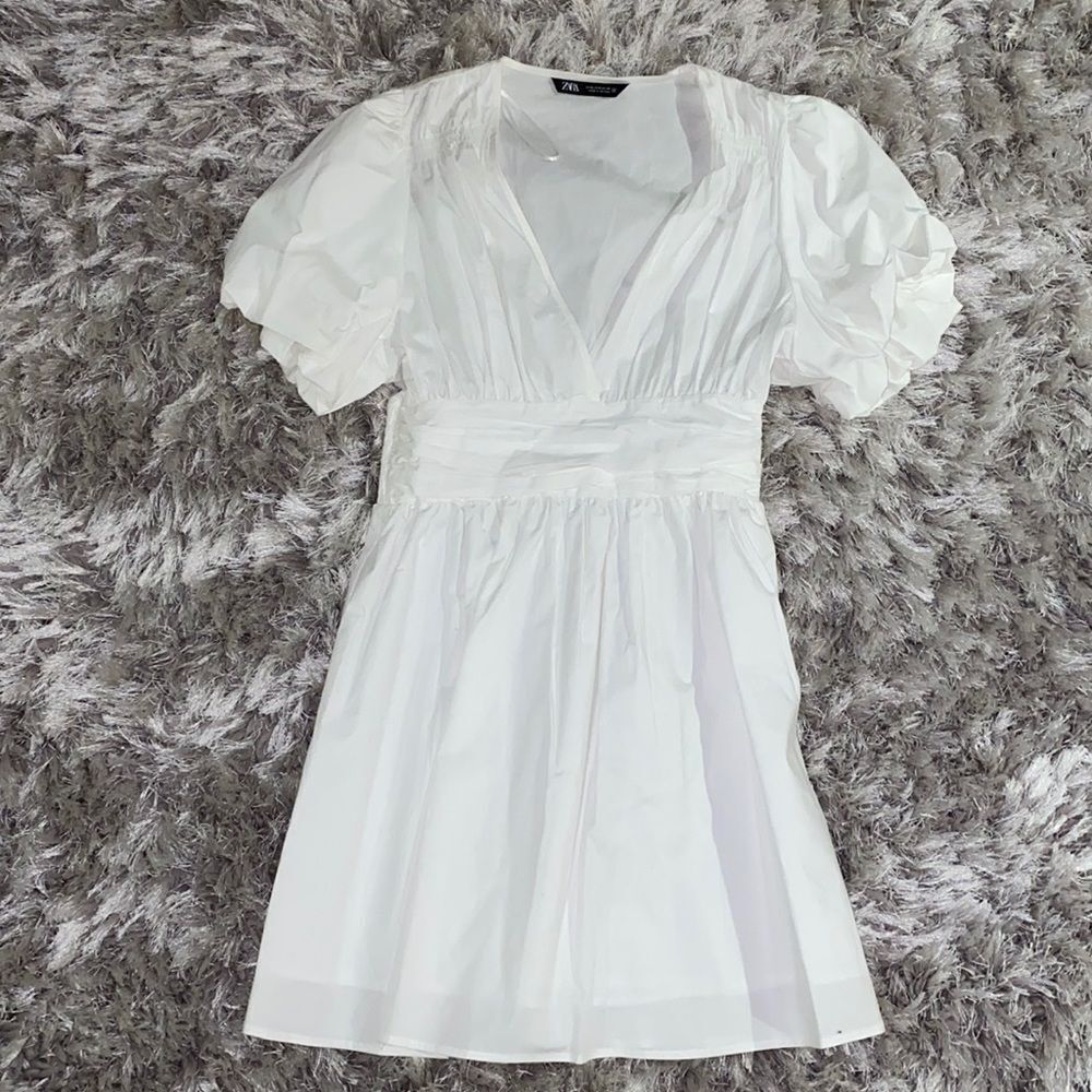 Zara -White mini dress